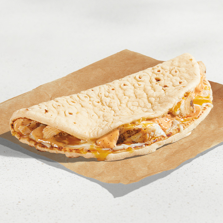 3-Cheese Chicken Flatbread Melt